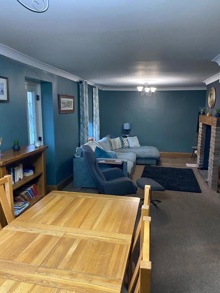 Ivy House, Three Bed Cottage, Parking Garden Holiday home *