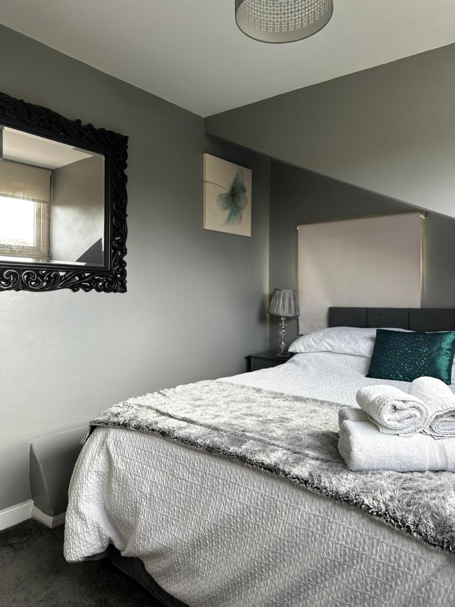 Ivy House, Three Bed Cottage, Parking Garden Skipsea