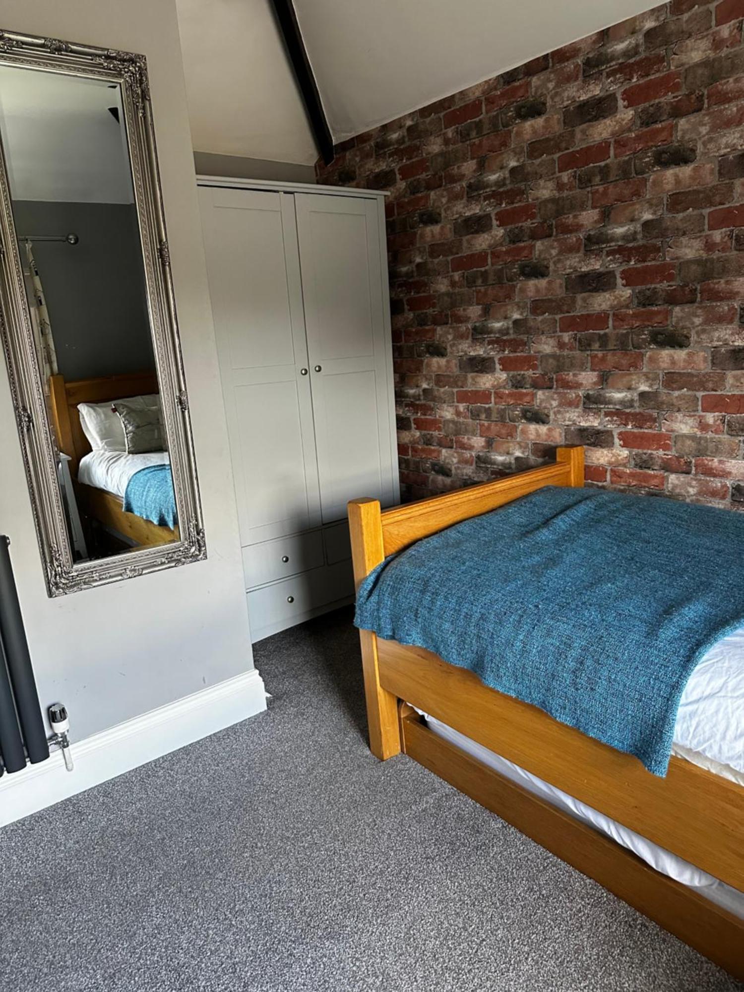 Ivy House, Three Bed Cottage, Parking Garden * Skipsea